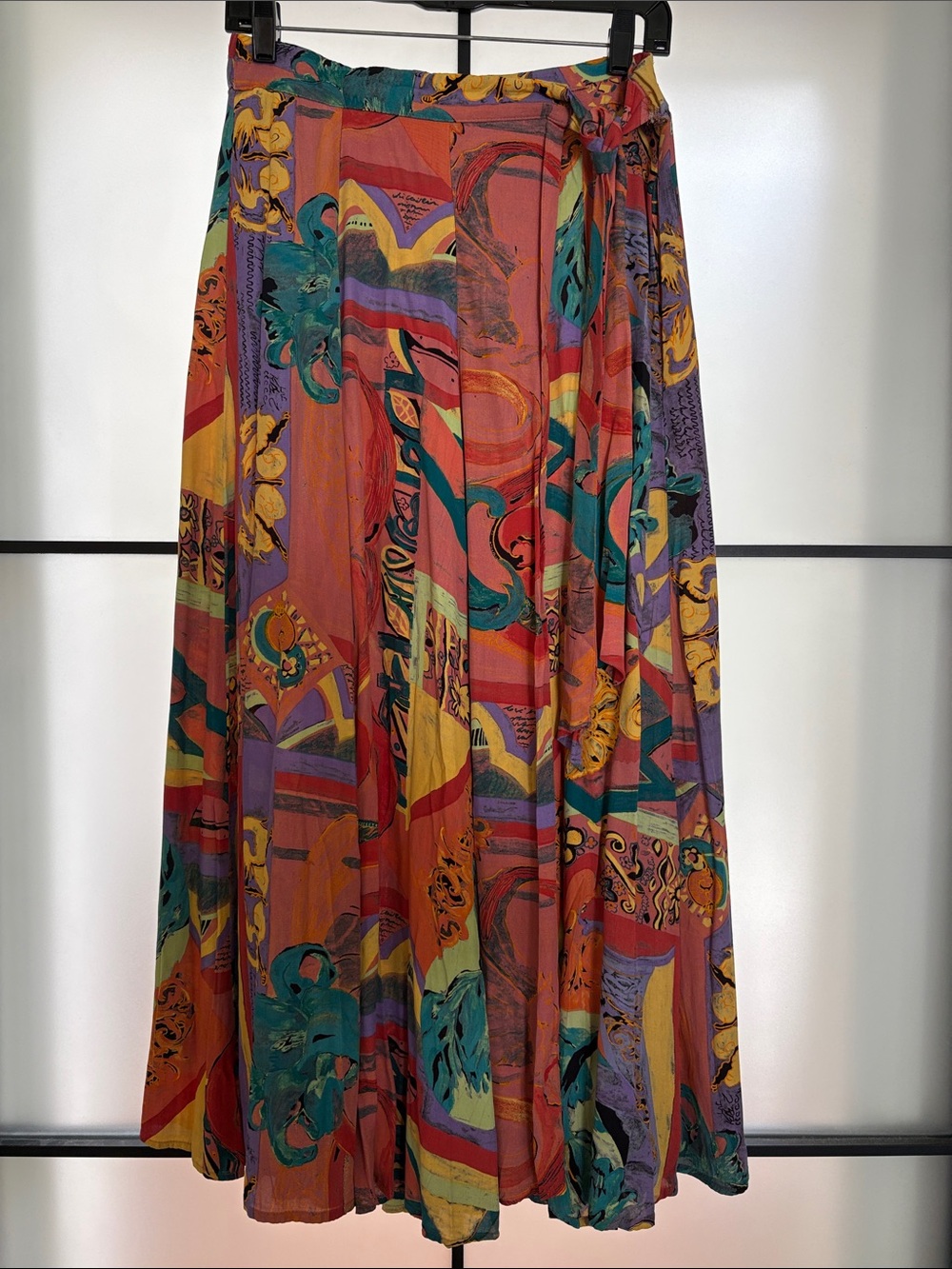 Vintage Multicolor Printed Maxi Skirt - Vibrant Abstract Pattern